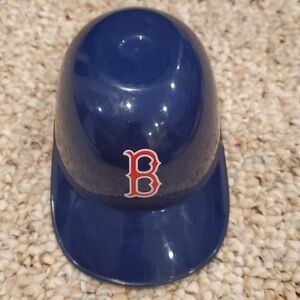 Rawlings "B" Blue Plastic Hat Shaped Holder